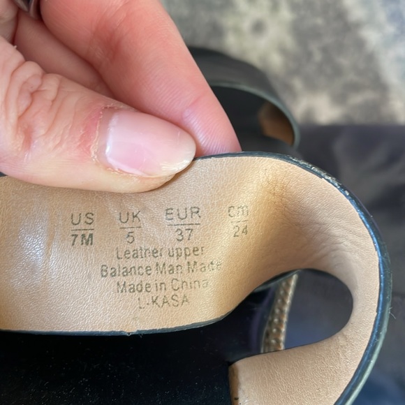 Leather Slides - Picture 8 of 8